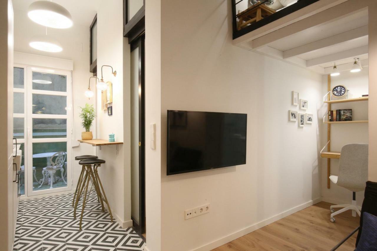 Moderno Y Reformado Apartamento Al Lado Del Museo — Photos 2